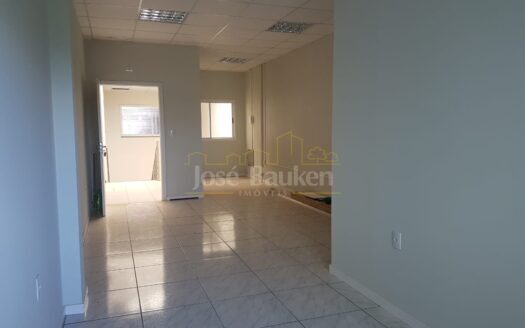 SALA COMERCIAL NA RUA SANTO ÂNGELO, CENTRO