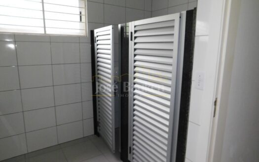 SALA COMERCIAL TÉRREA NA RUA SANTO ÂNGELO