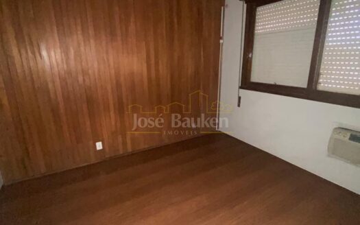 PRÉDIO COMERCIAL NO CENTRO