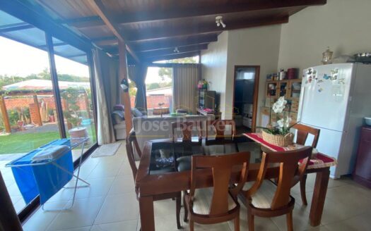 ESTRUTURA COMERCIAL + RESIDÊNCIA