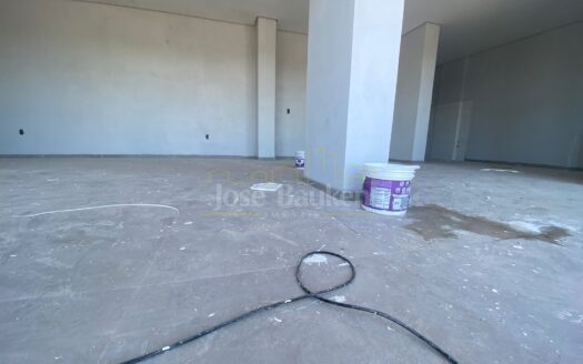 SALA COMERCIAL TÉRREA NO EDIFÍCIO BOAVENTURA