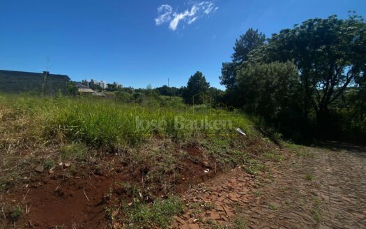 TERRENO NO BAIRRO CRUZEIRO