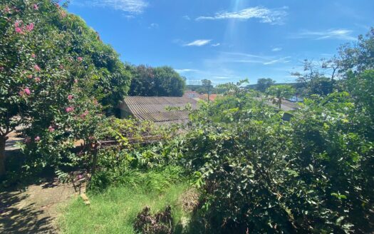 TERRENO DE ESQUINA NO CENTRO