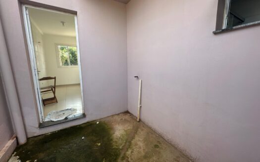 CASA NO BAIRRO CRUZEIRO