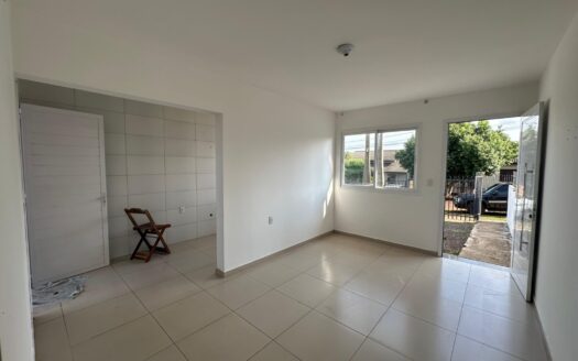 CASA NO BAIRRO CRUZEIRO